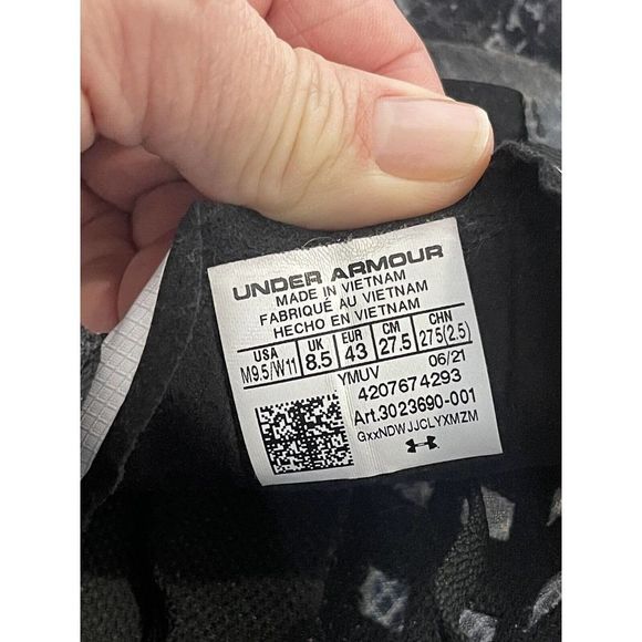 Under Armour Brigade XC Low Black Grey Men's Size 9.5 Medium 3023690-001 - Picture 6 of 7